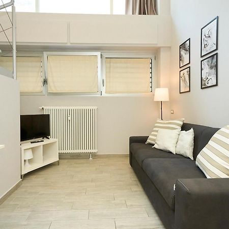 Design White Loft - Ac Wifi 10 Minutes From Duomo Apartment Milan Luaran gambar
