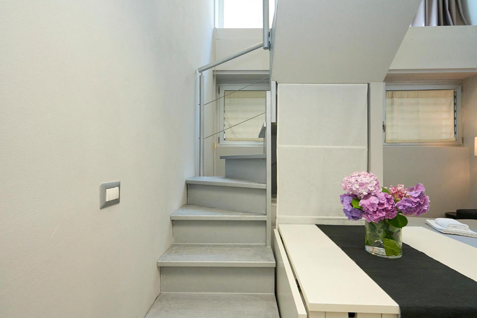 Design White Loft - Ac Wifi 10 Minutes From Duomo Apartment Milan Luaran gambar